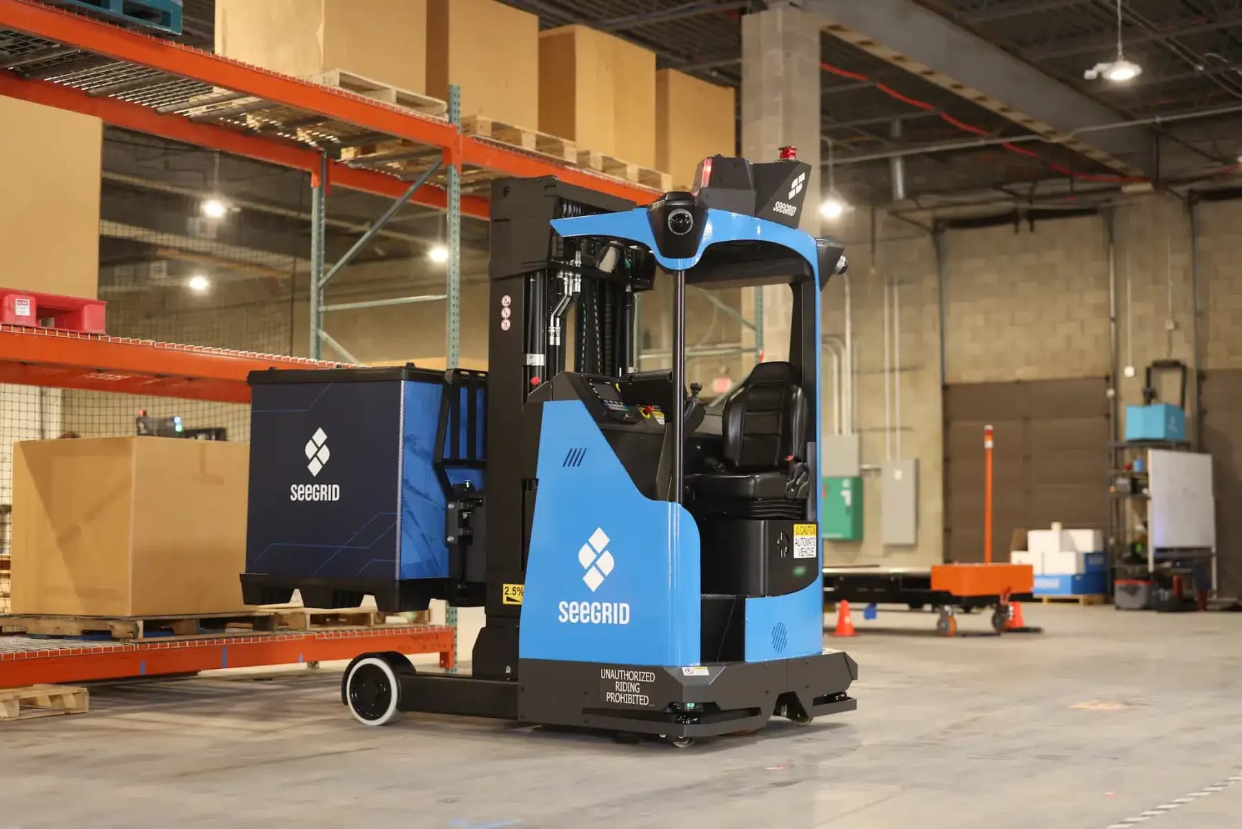 Seegrid Tow Tractor S7