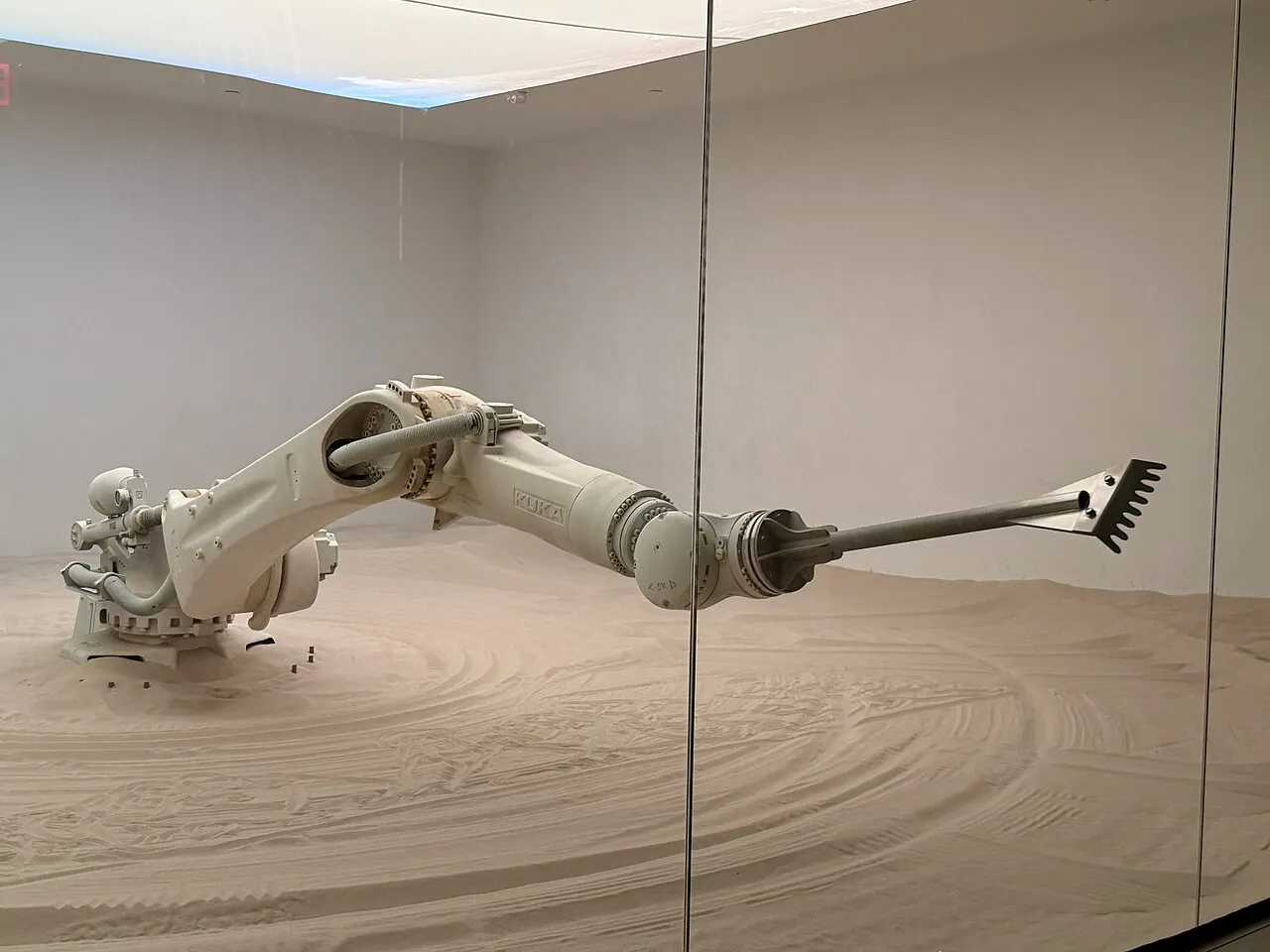 KUKA KR 16-2